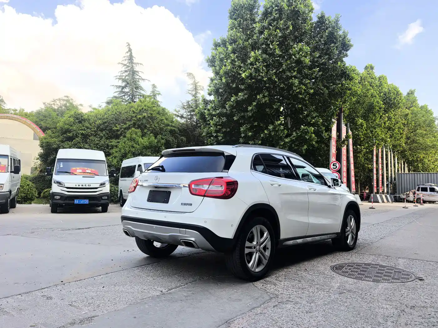 Mercedes-Benz GLA 2016 GLA 200 Dynamic фото 6