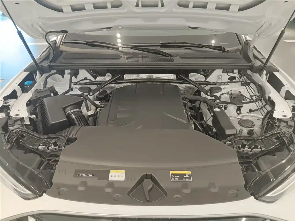 Audi Q5L 2026 Luxury Sport 150kW фото 8