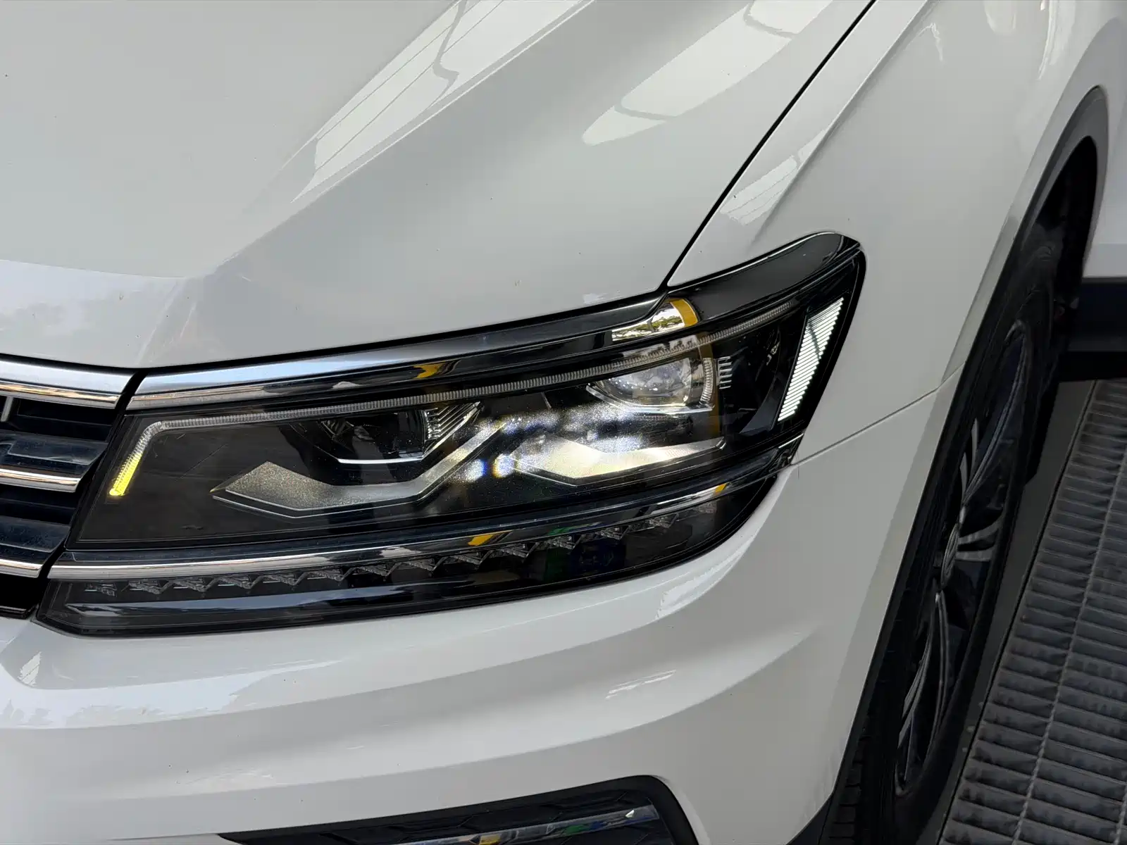 Фото 18 - Volkswagen Tiguan L