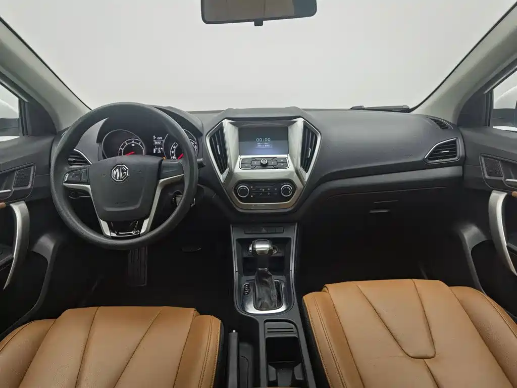 2018 MG GT
