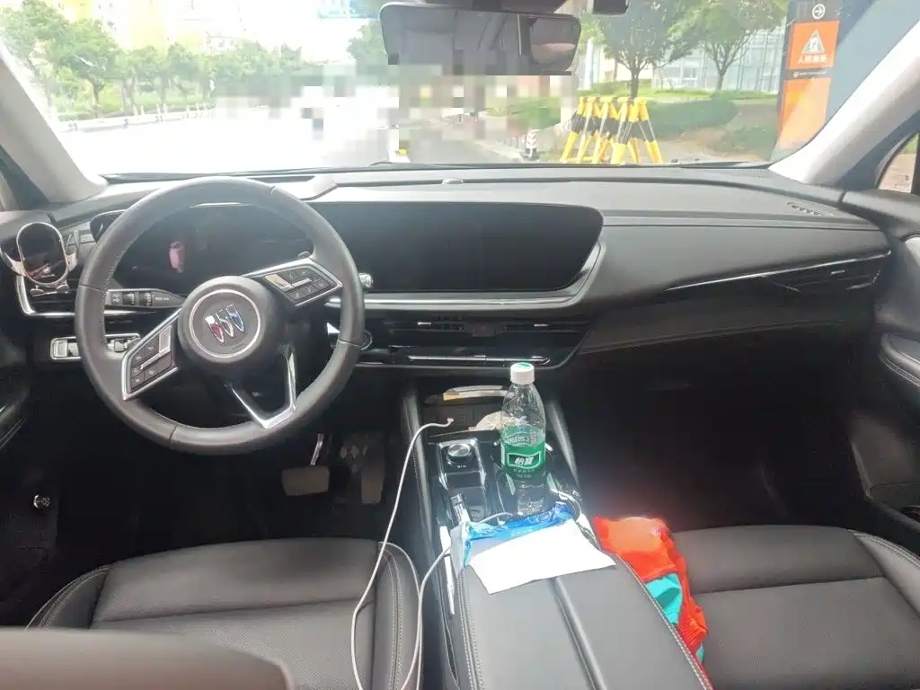 Фото 13 - Buick Envision Plus