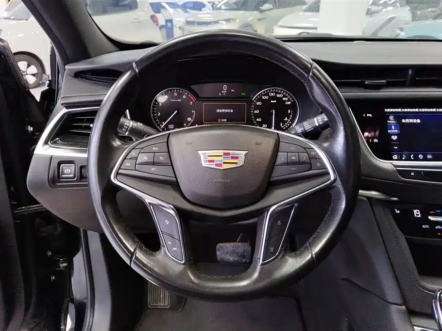 Cadillac XT5 2022 2.0T 2WD Luxury фото 15