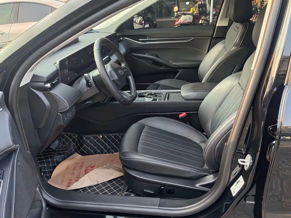 Photo 10 - Ford Mondeo