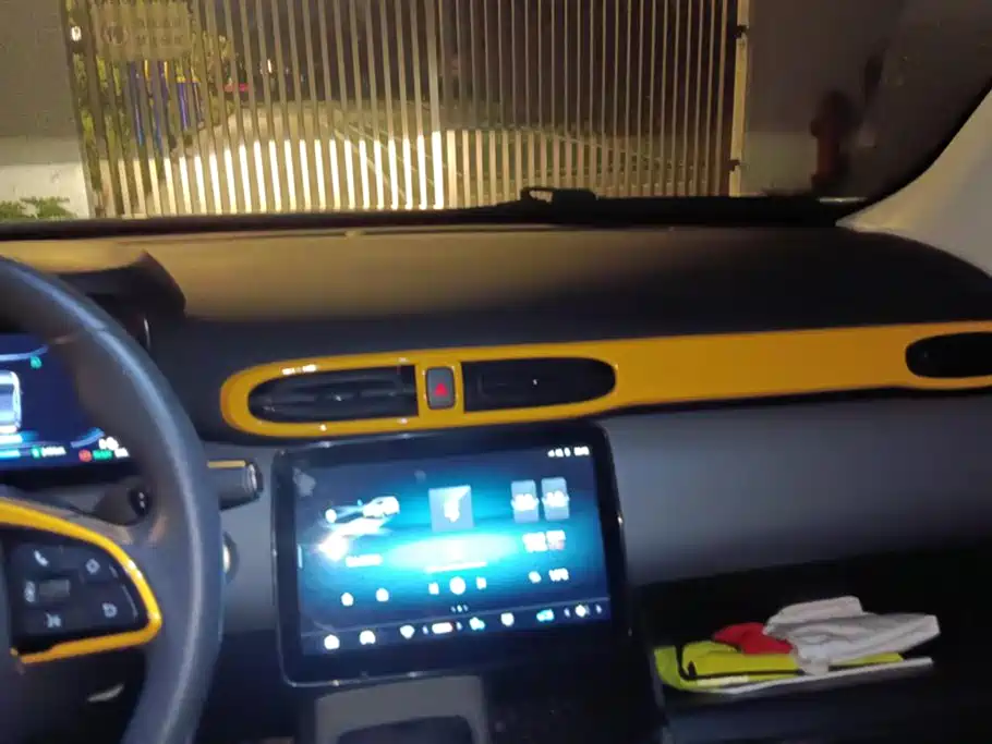 ZERO-RUNNING CAR ZERO RUN T03
