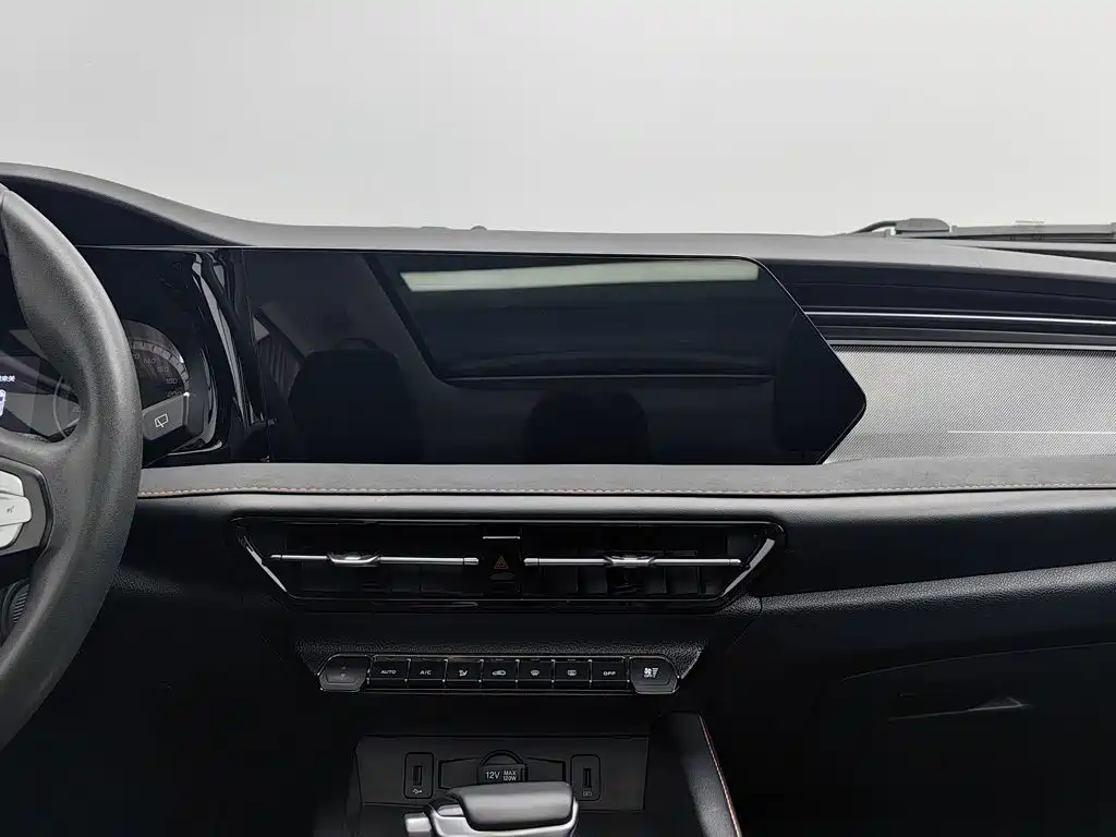 Changan Oshan X7 PLUS 2022 2022 1.5T Blue Whale Edition Auto Premium