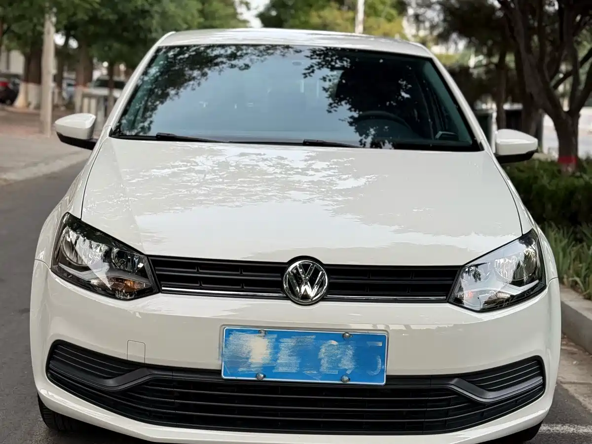 Volkswagen Polo 2018 1.5L Auto Safe Drive фото 3