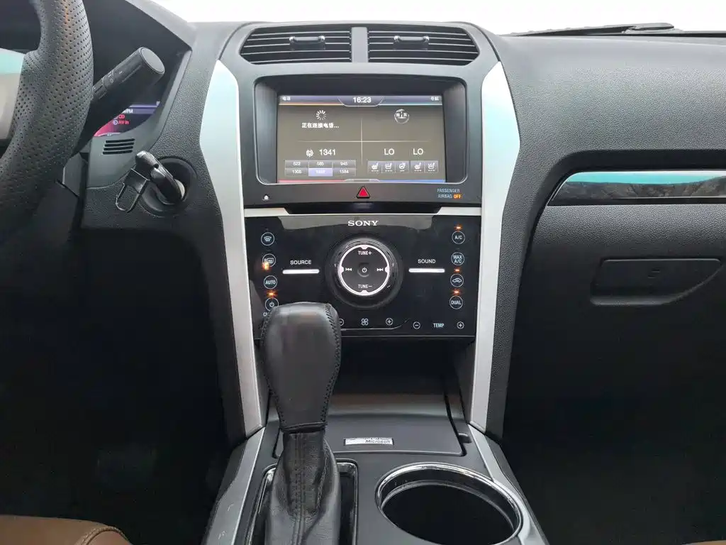 Ford Explorer (Import) 2013 2013 3.5L Prestige