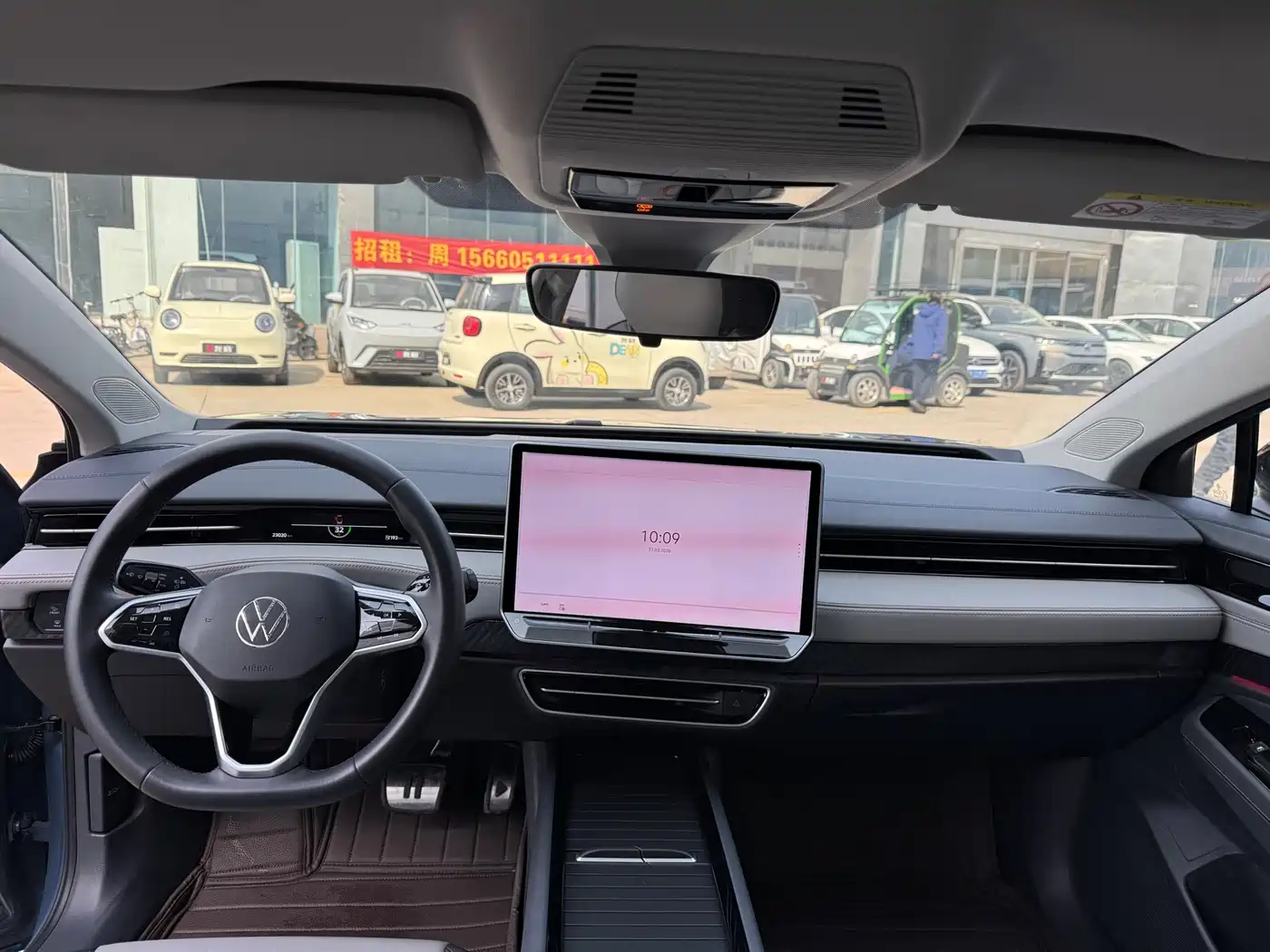 VOLKSWAGEN ID.7 VIZZION