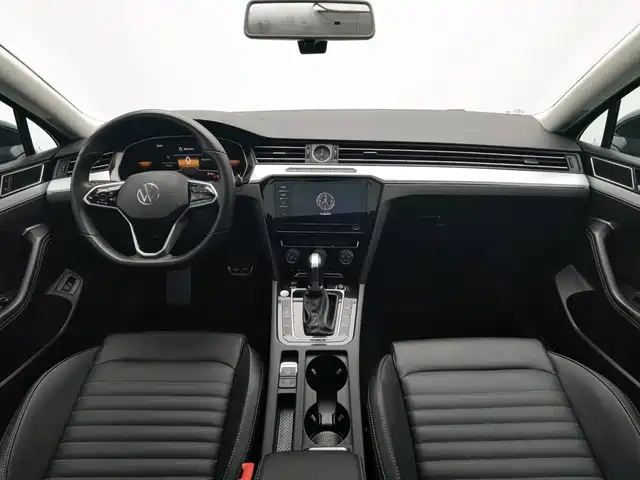 Volkswagen Magotan 2023 2 Million Units Commemorative Edition 280TSI DSG Comfort — фото 5