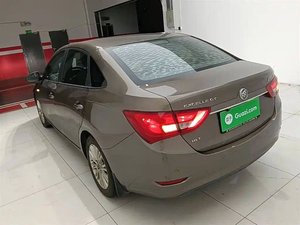 Buick Excelle 2015 18T Dual-Clutch Elite фото 5