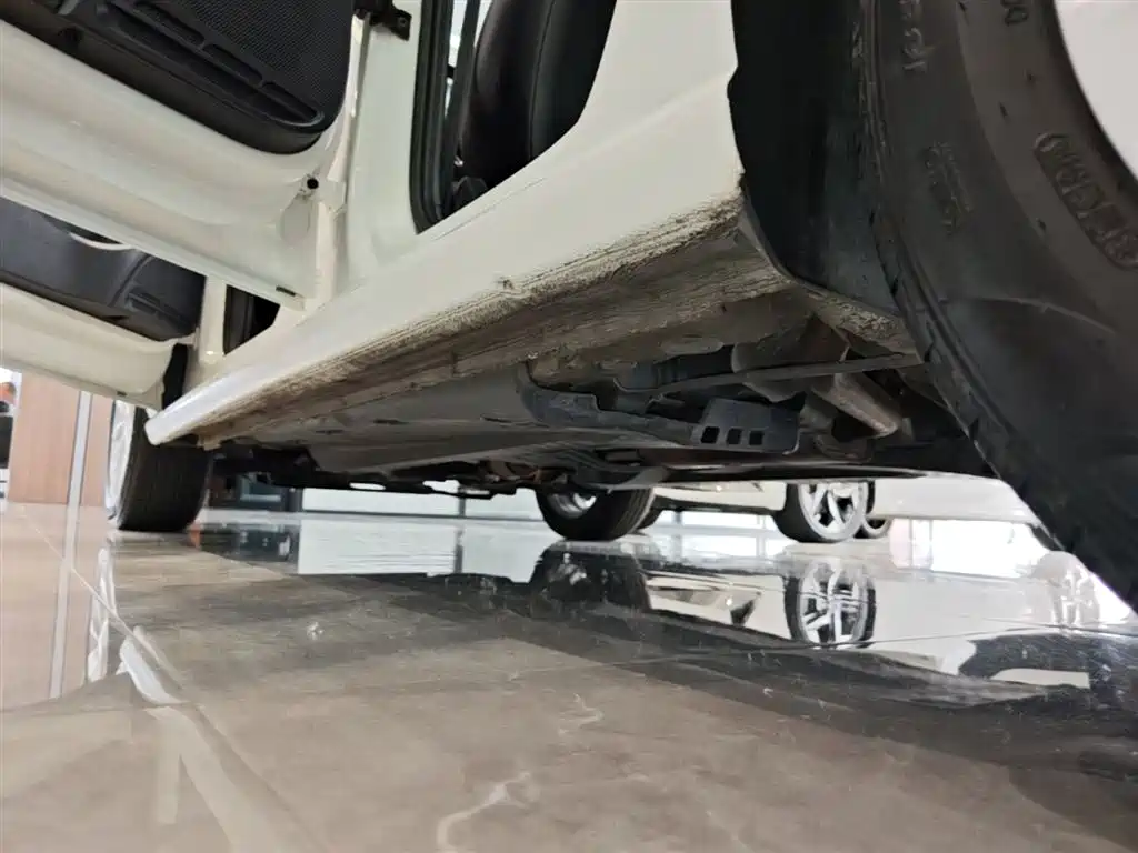Volkswagen Polo 2016 1.6L Automatic Comfort фото 22