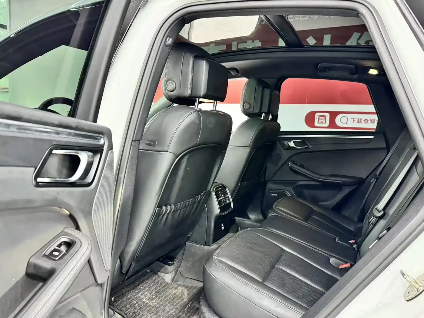 Porsche Macan 2023 Macan 2.0T фото 8