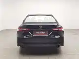Фото 4 - Toyota Camry