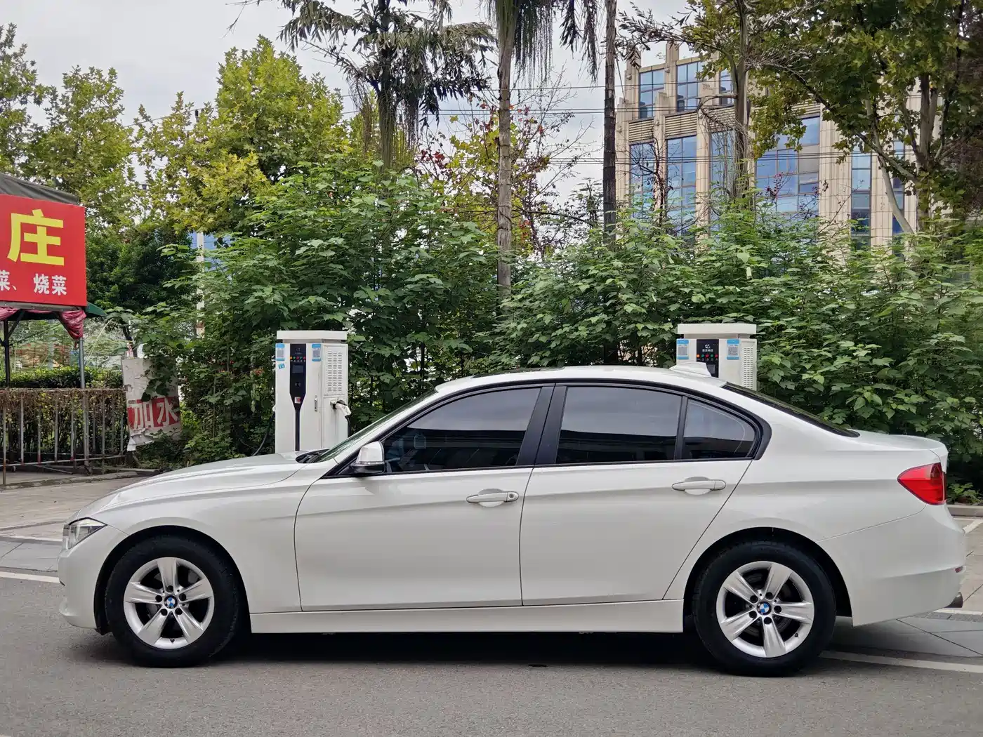 BMW 3 Series 2015 320i Super Joy Fashion фото 5