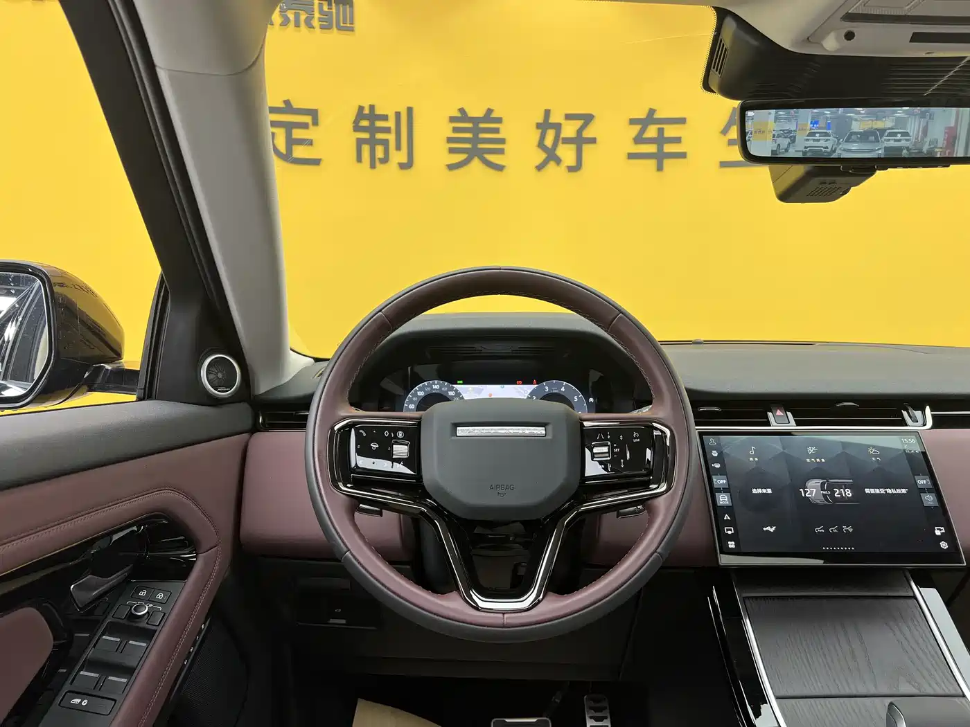 Land Rover Range Rover Evoque 2024 Range Rover Evoque L 249PS Light Master Edition фото 14