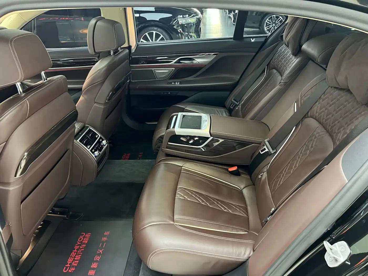 BMW 7 Series 2021 Model 730Li Luxury Package фото 10