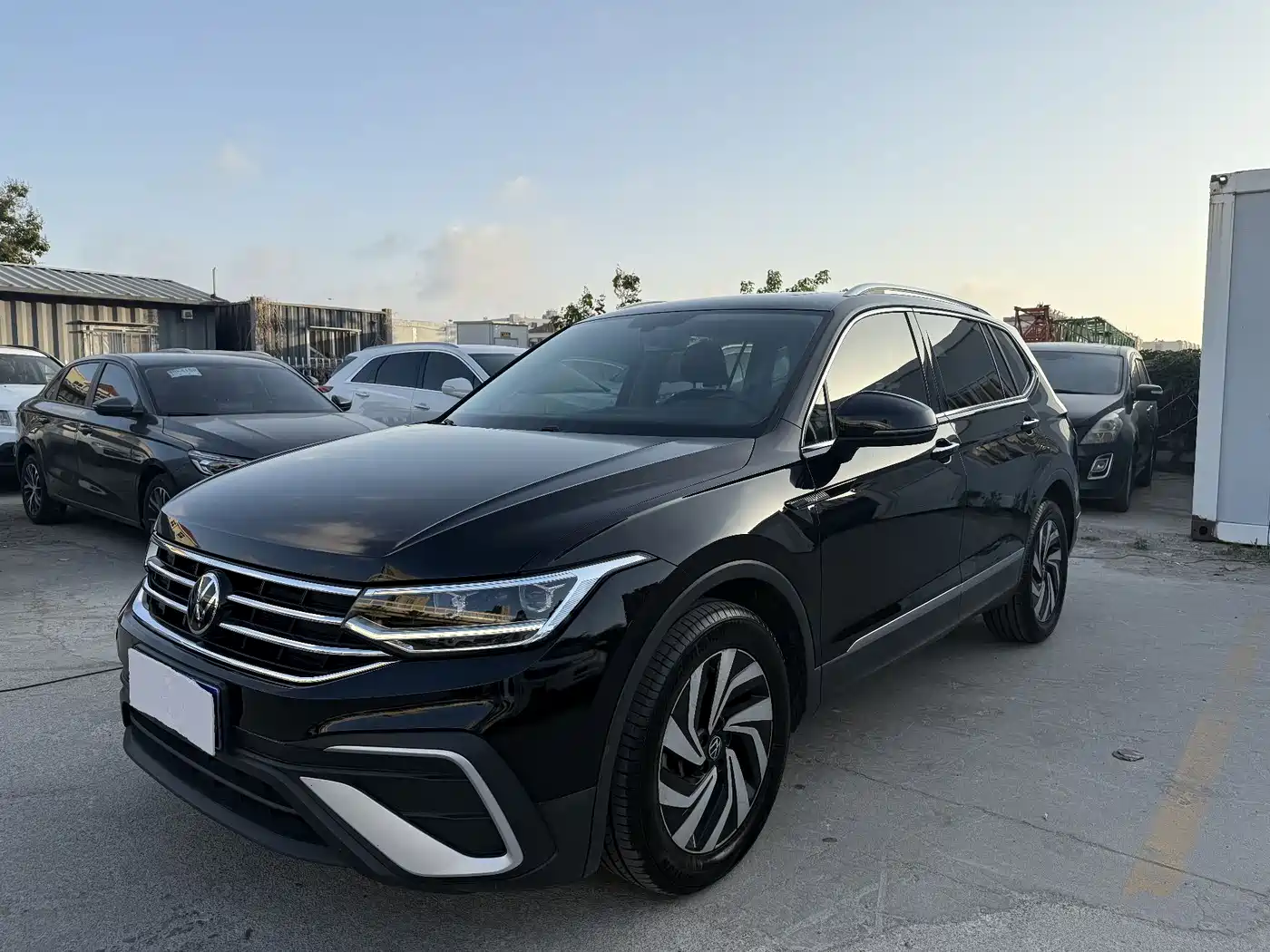 Volkswagen Tiguan L 2022 330TSI Automatic 2WD Smart Edition