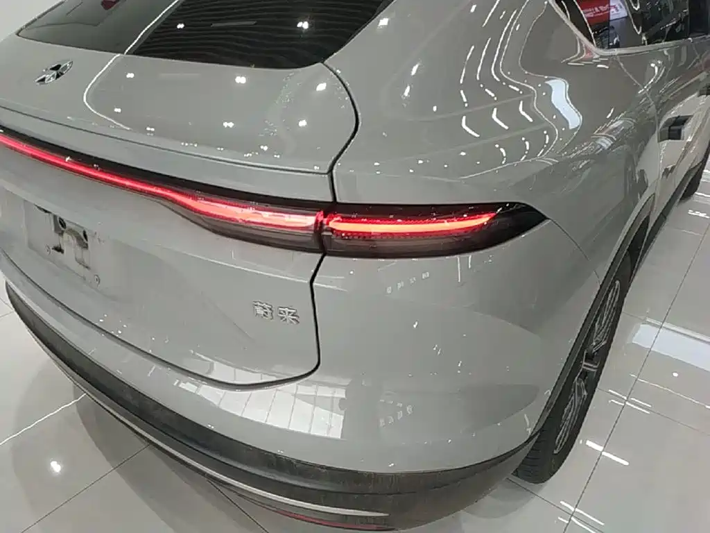 Фото 8 - NIO EC6