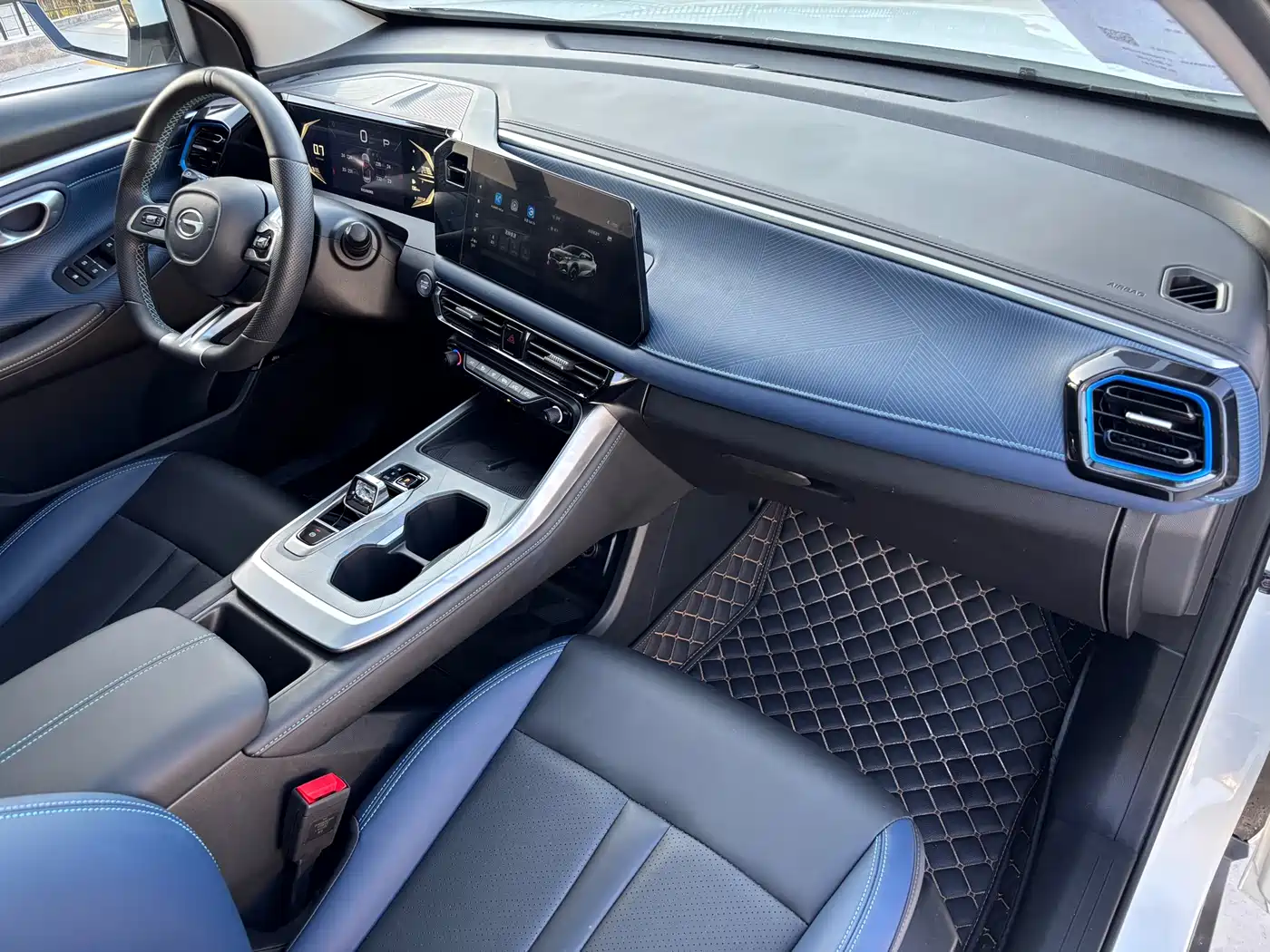 GAC Trumpchi Trumpchi GS3 2023 Shadow Speed 270T Power Enjoyment Edition фото 13