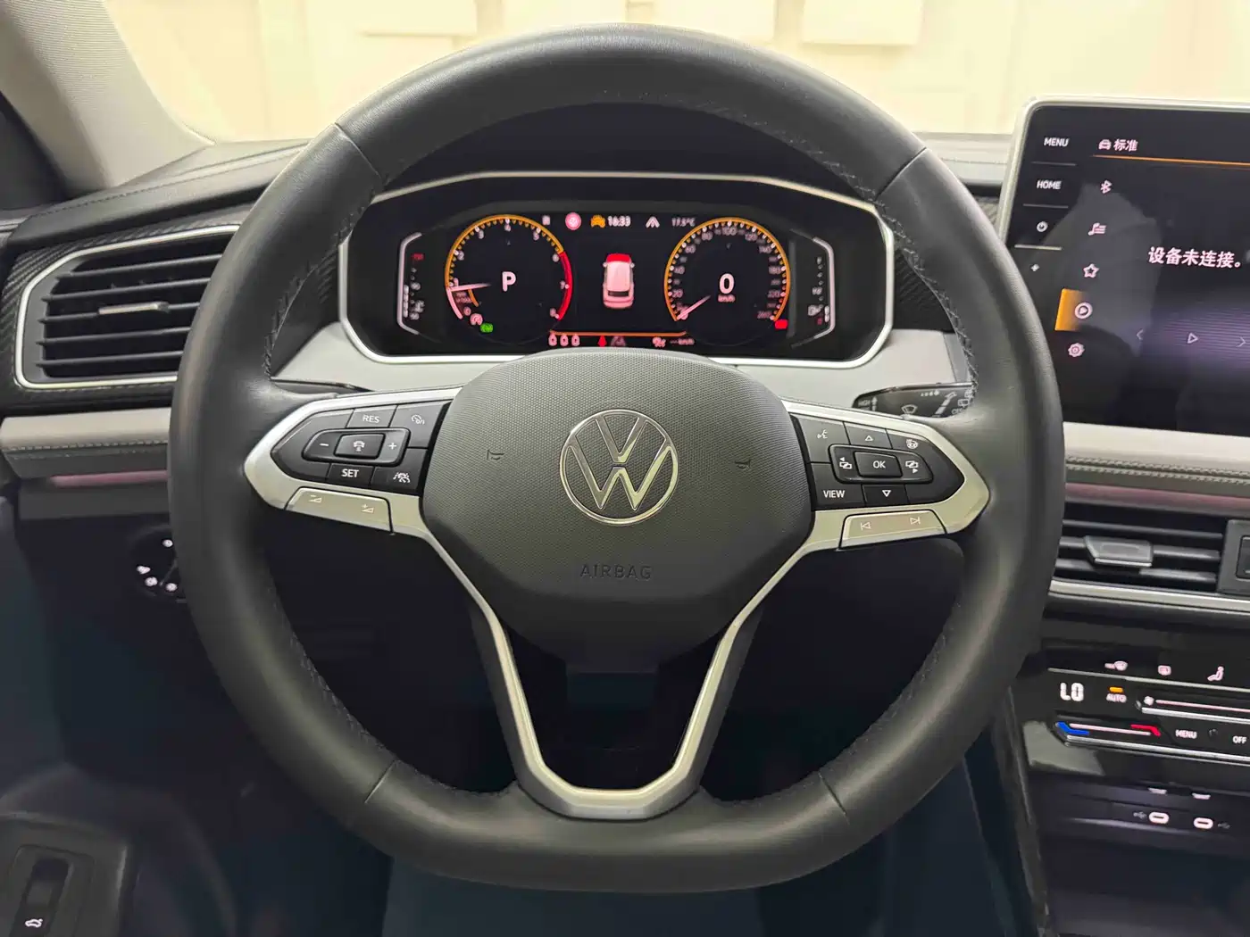 Volkswagen Tayron 2023 280TSI 2WD Luxury Plus Advanced Edition фото 15