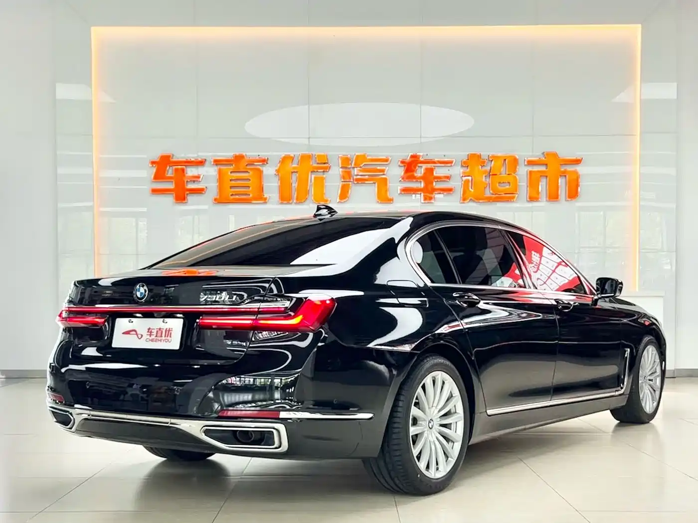 BMW 7 Series 2021 Model 730Li Luxury Package фото 5