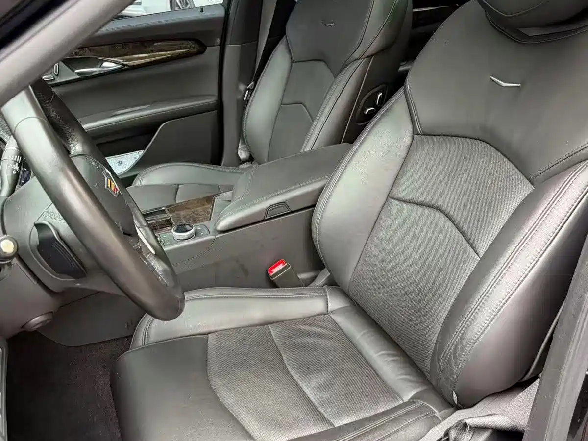 Фото 6 - Cadillac CT6