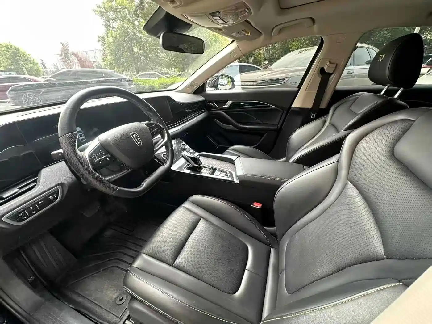 Besturn B70 2024 2023 Model 3rd Gen 1.5T Automatic Joy 70th Anniversary Edition