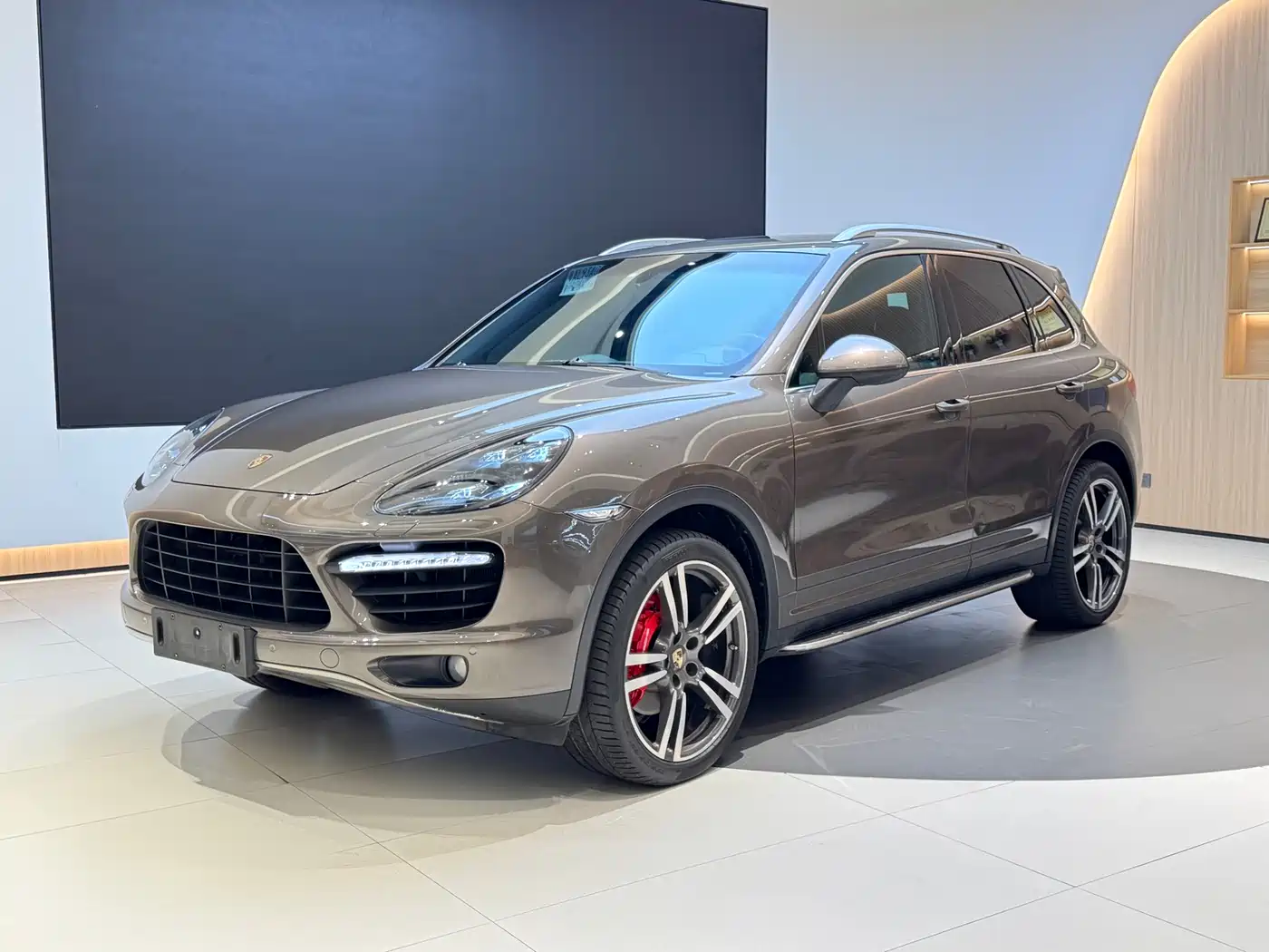 Porsche Cayenne 2014 Cayenne Platinum Edition 3.0T