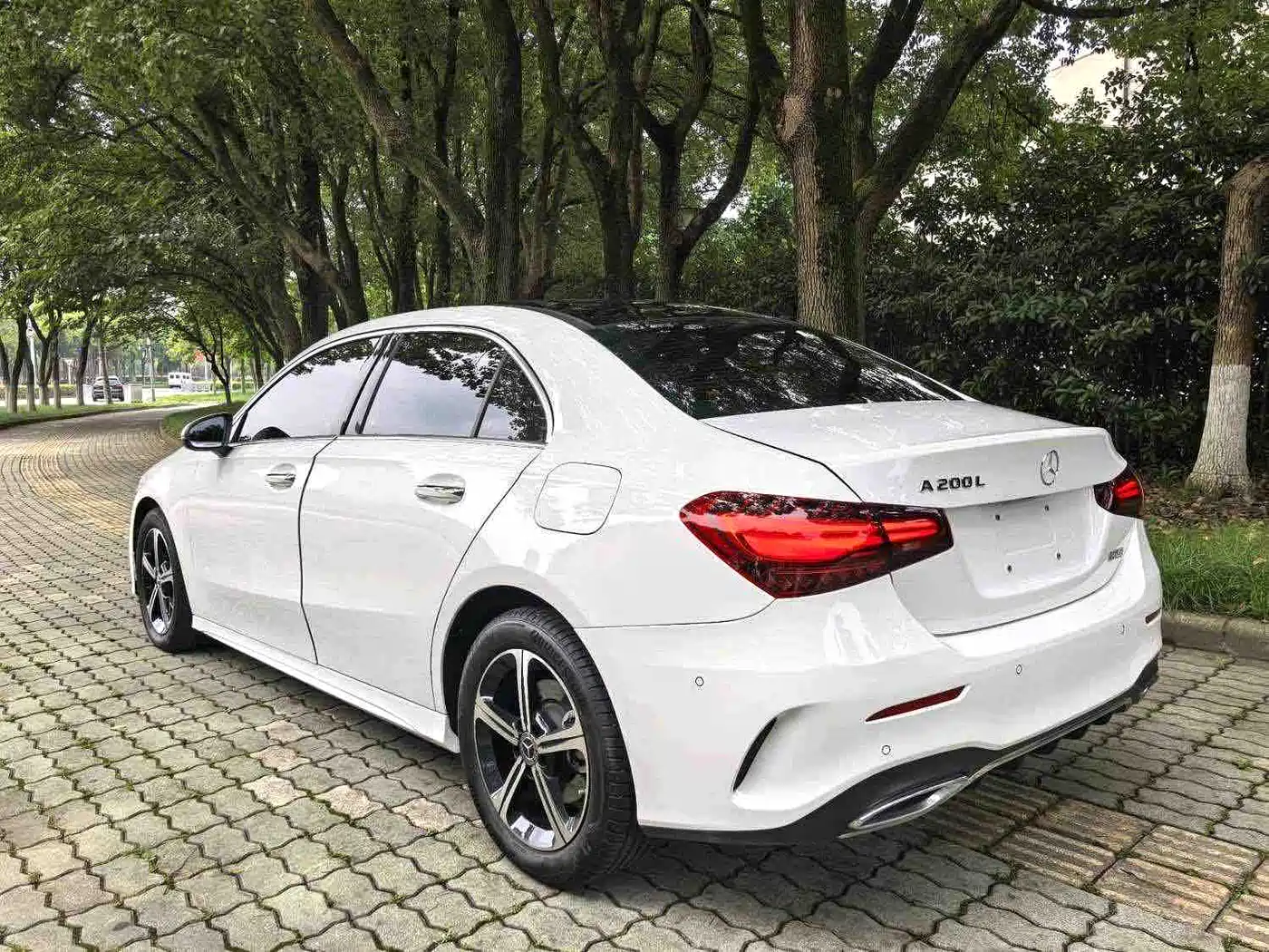 Photo 9 - Mercedes-Benz A-Class
