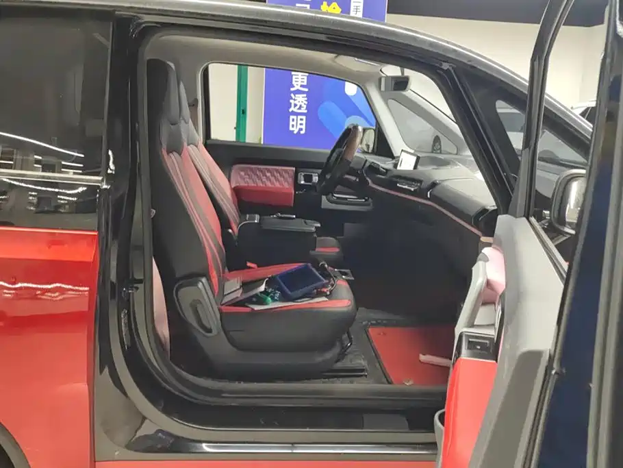 Baojun E300 2021 2020 Plus Stellar Smart Fun Edition