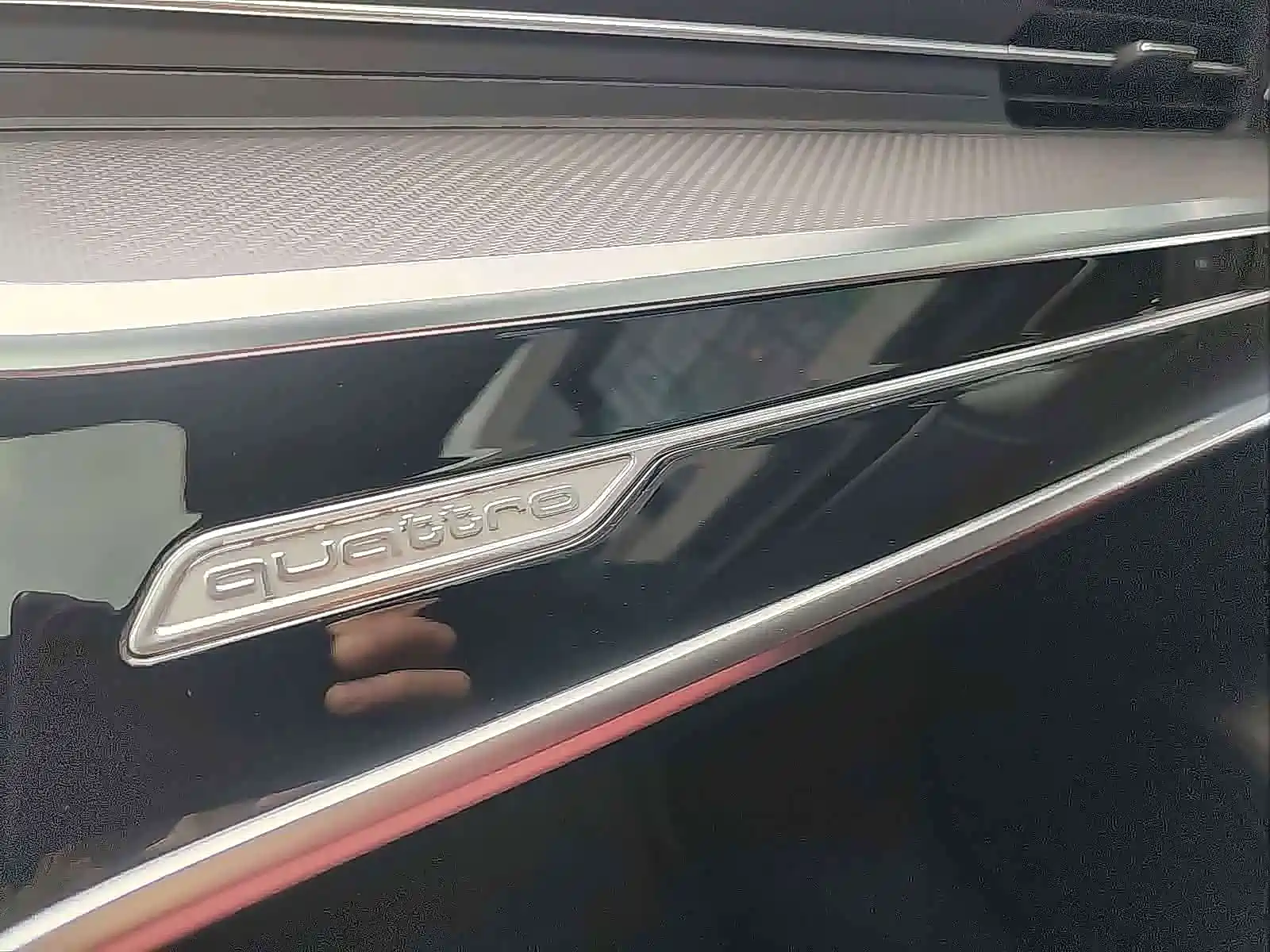 Фото 13 - Audi A7L