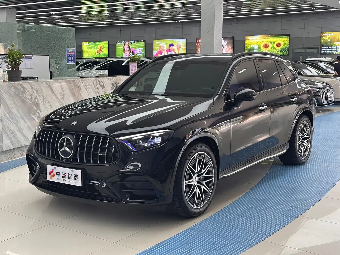 Mercedes-Benz GLC AMG 2025 2024 AMG GLC 43 4MATIC