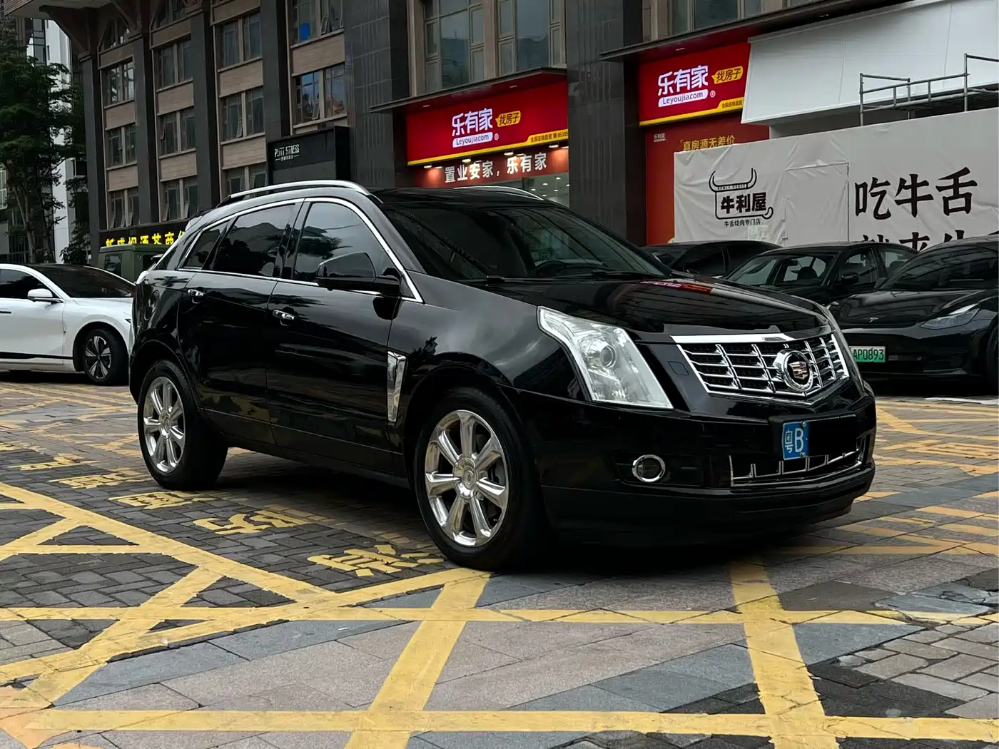 Cadillac SRX 2014 3.6L Flagship Model фото 3