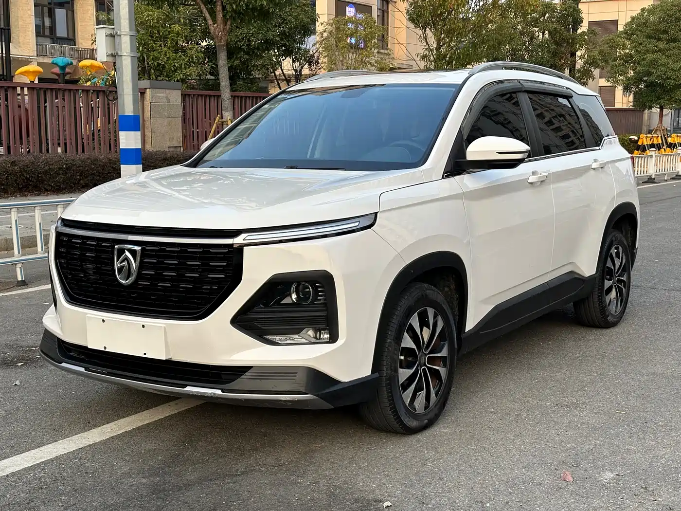 Baojun 530 2019 2020 1.5T CVT Premium Connect 7-seater