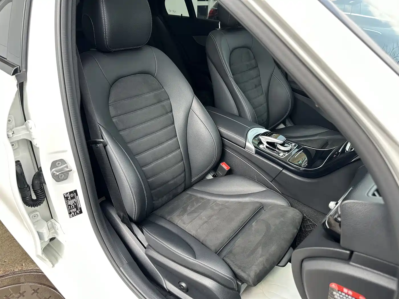 Mercedes-Benz C-Class 2018 C 200 Sport Edition фото 13