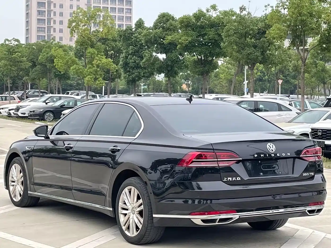 Volkswagen Phideon 2018 380TSI 2WD Flagship Edition фото 7