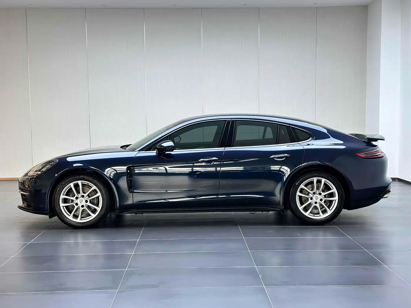 Porsche Panamera 2017 Panamera 3.0T фото 7
