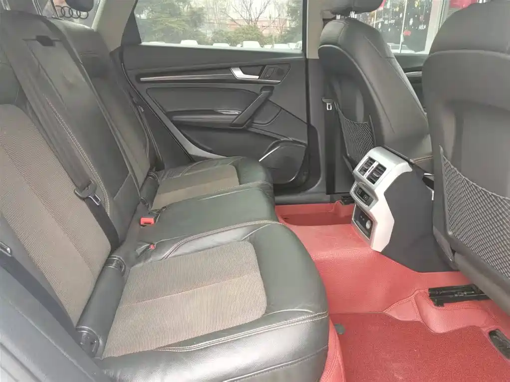 Audi Q5L 2018 40 TFSI Prestige Fashion (China V) фото 13