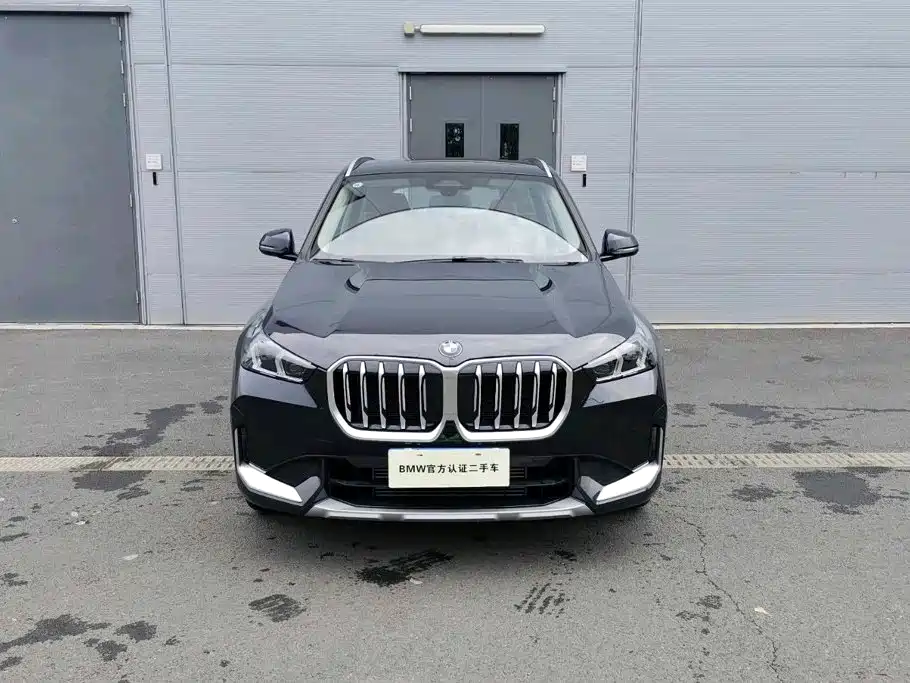 2026 BMW X1