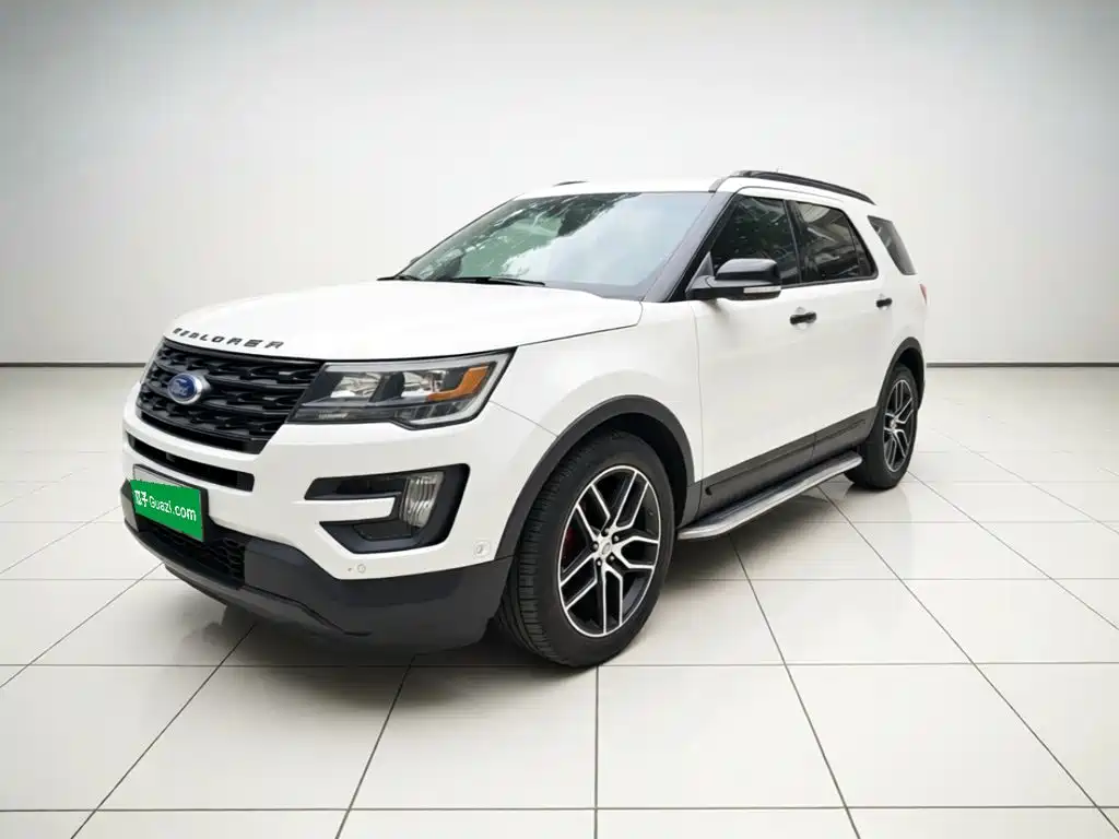 Фото 1 - Ford Explorer (Import)