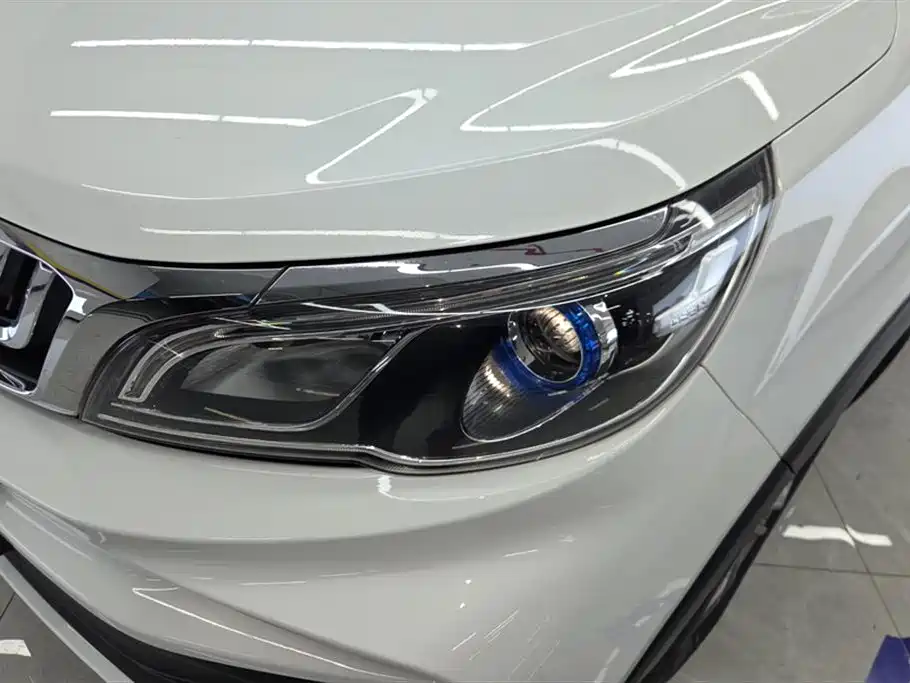 GEELY AUTOMOBILE VISION X3