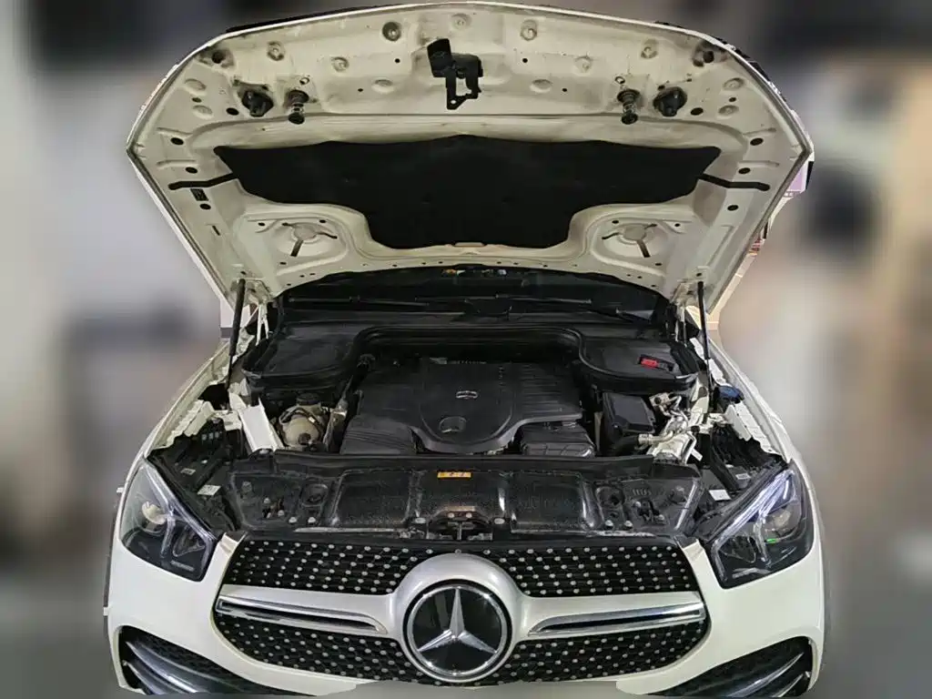 Фото 3 - Mercedes-Benz GLE