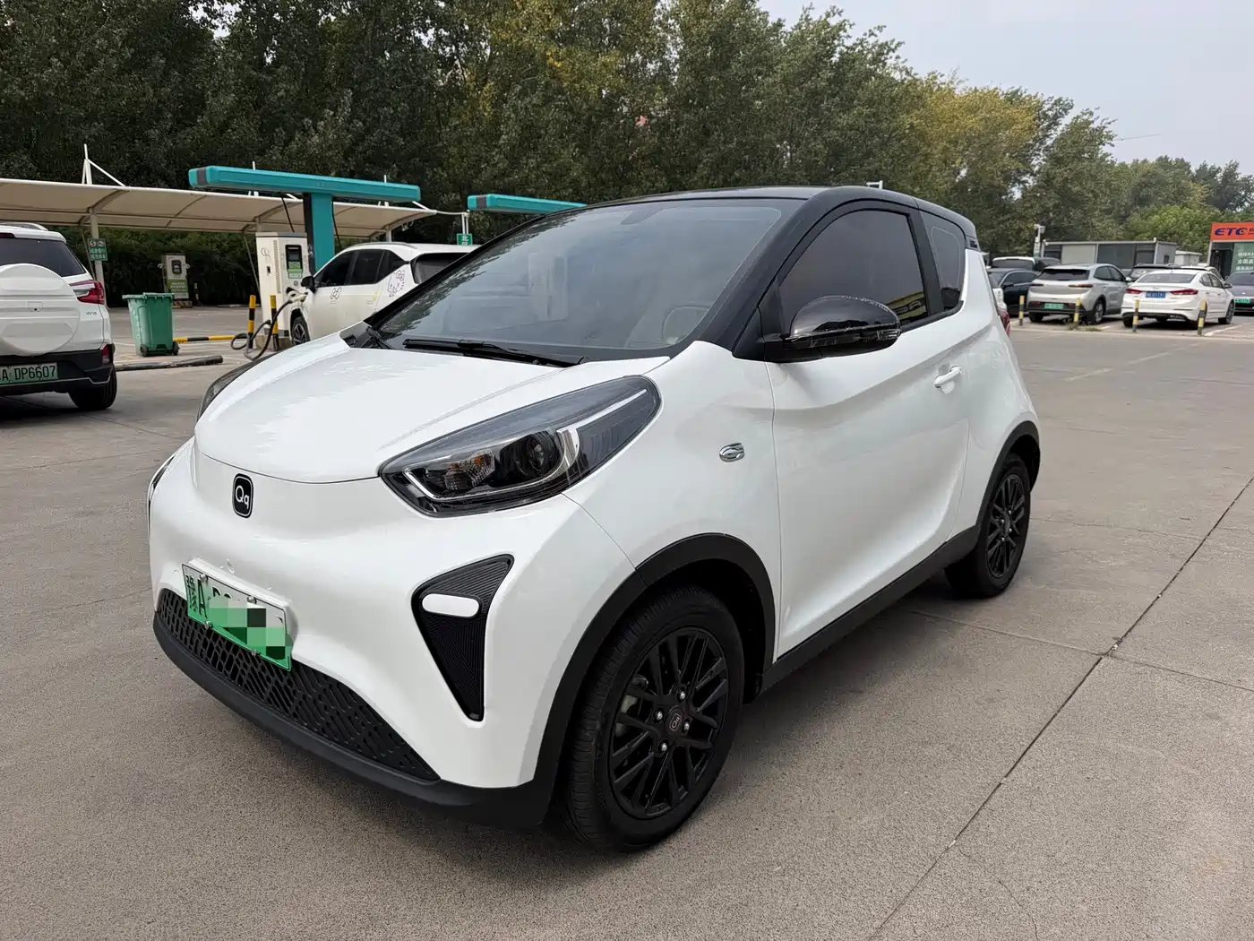 2024 QQ New Energy Little Ant