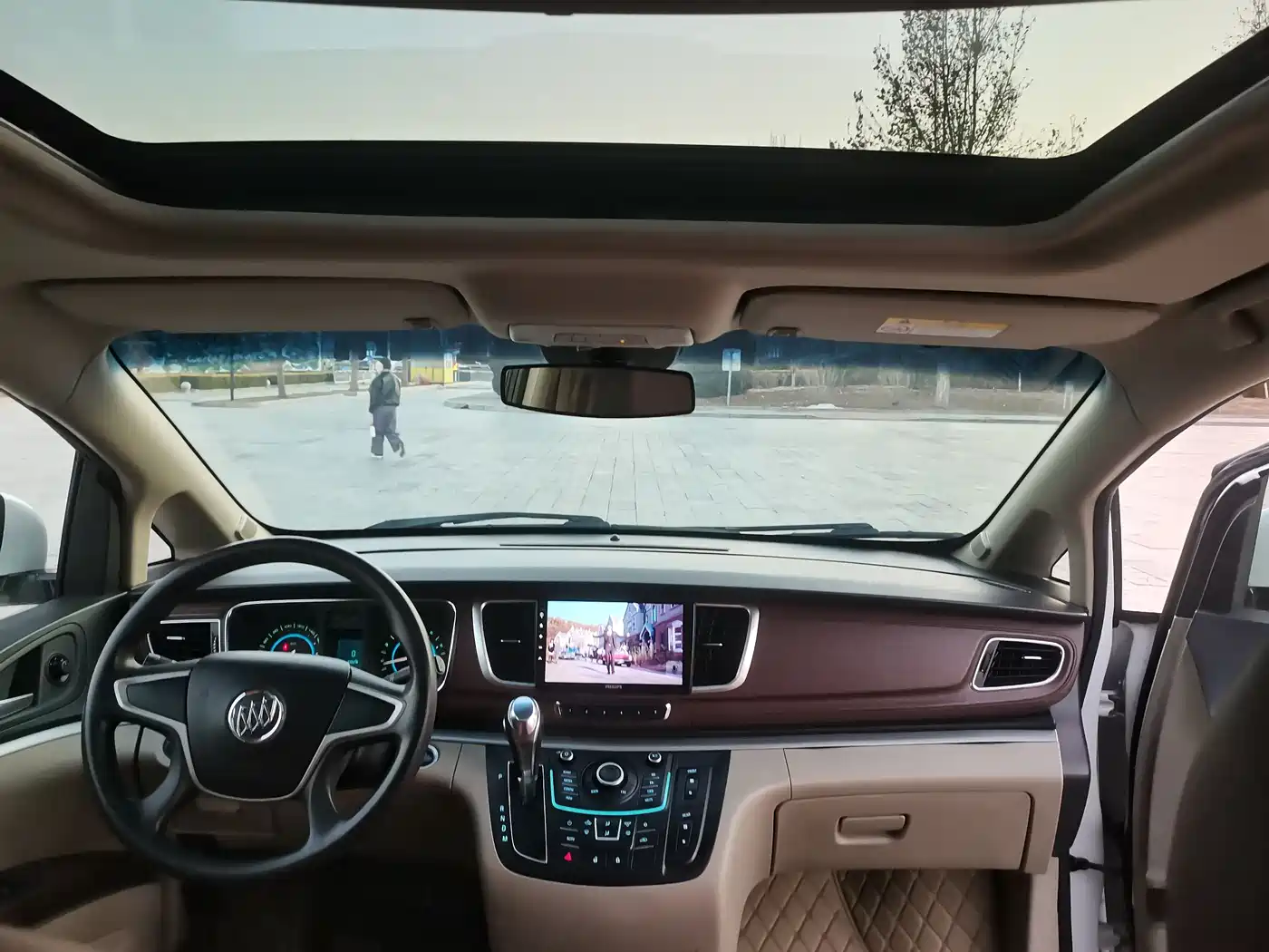 Buick GL8 2014 2.4L CT Luxury Business Comfort фото 19
