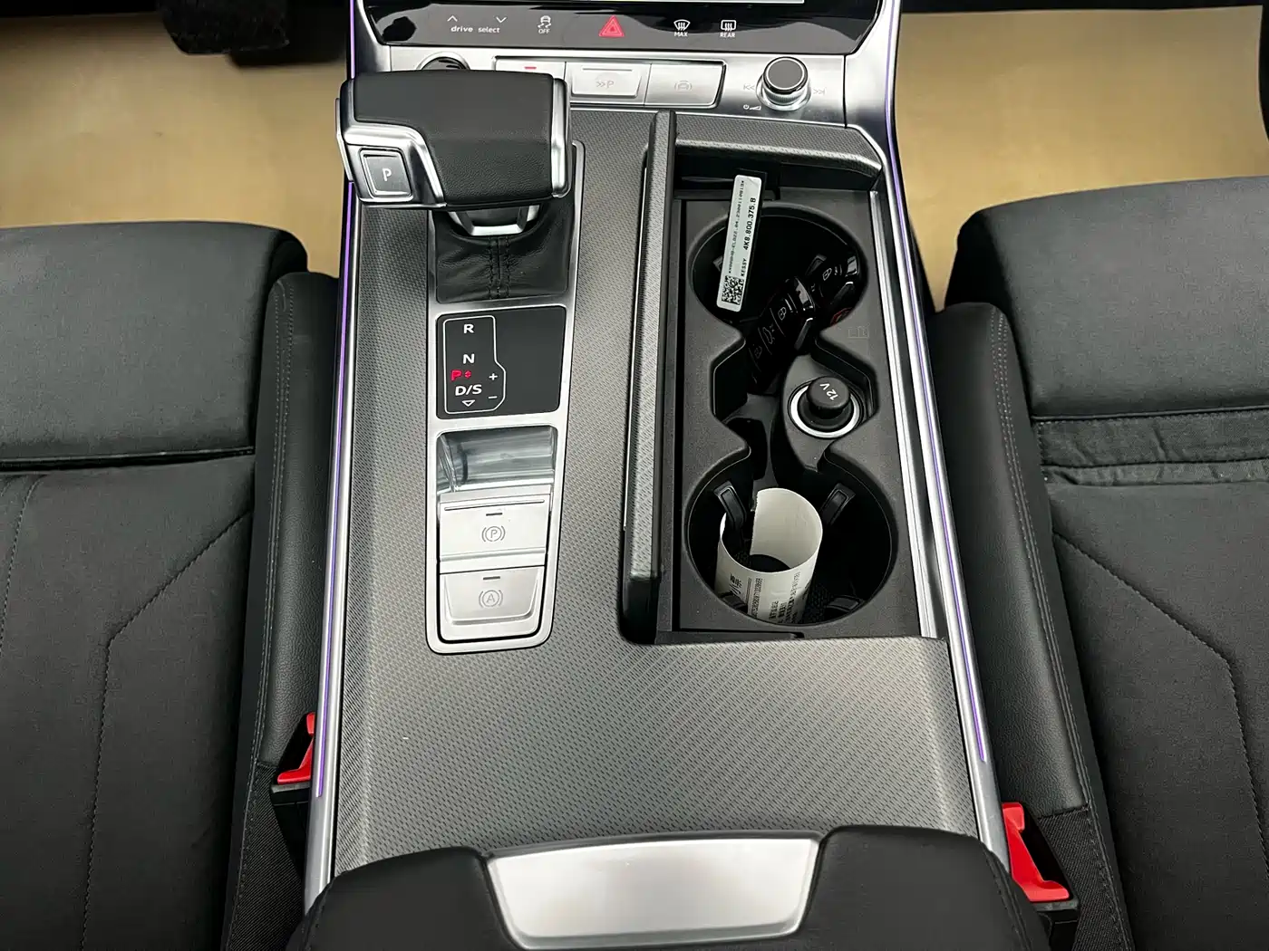 Audi A7 2023 Model 45 TFSI Premium Selection Edition фото 13