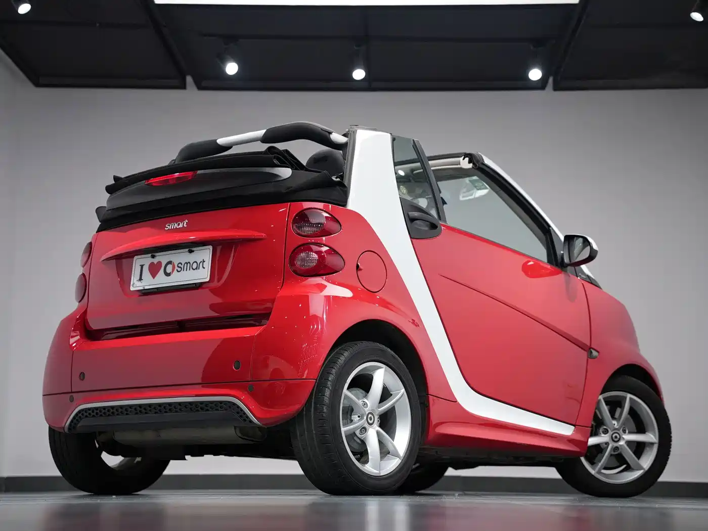 smart fortwo 2014 2013 1.0T Convertible Passion