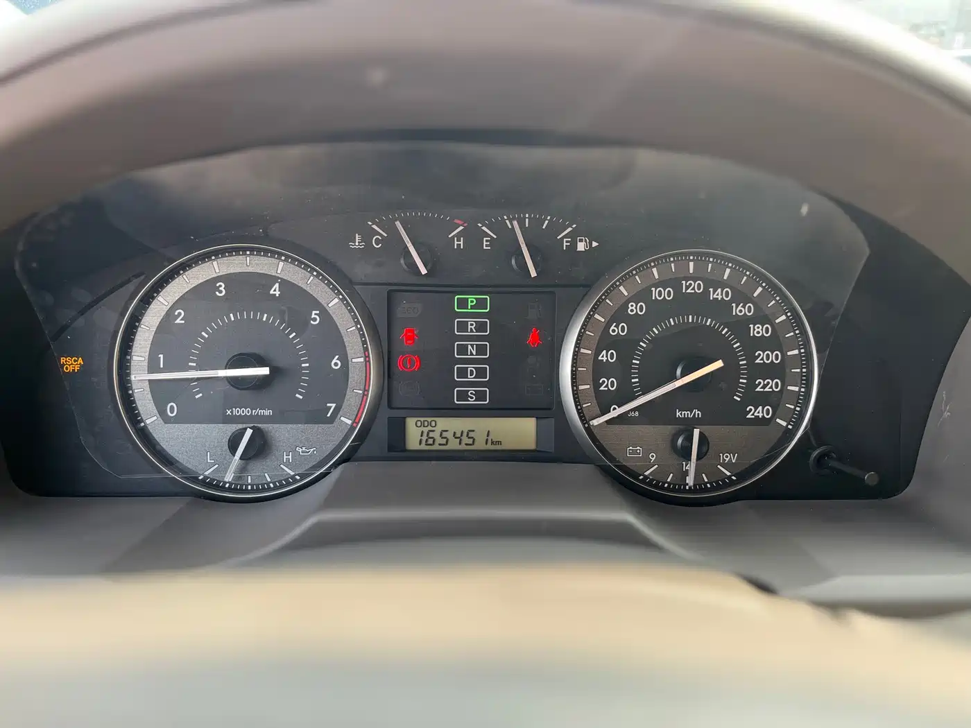Toyota Land Cruiser (Import) 2015 4.0L V6 Middle East Limited Edition фото 11