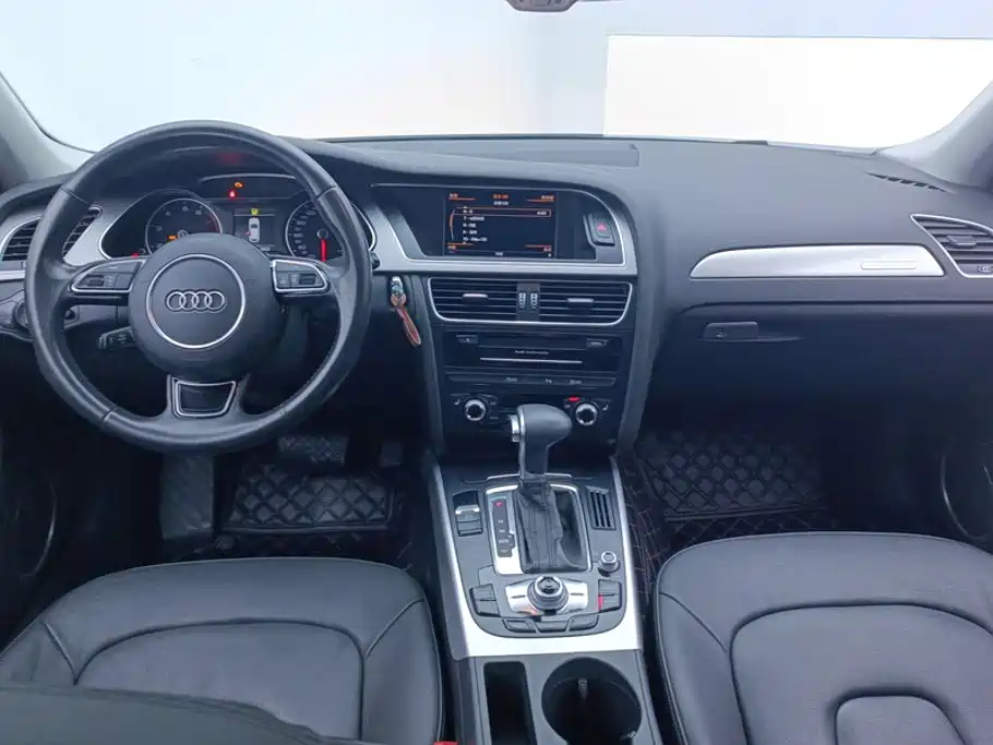 Audi A4 (Import) 2015 2014 40 TFSI allroad quattro plus