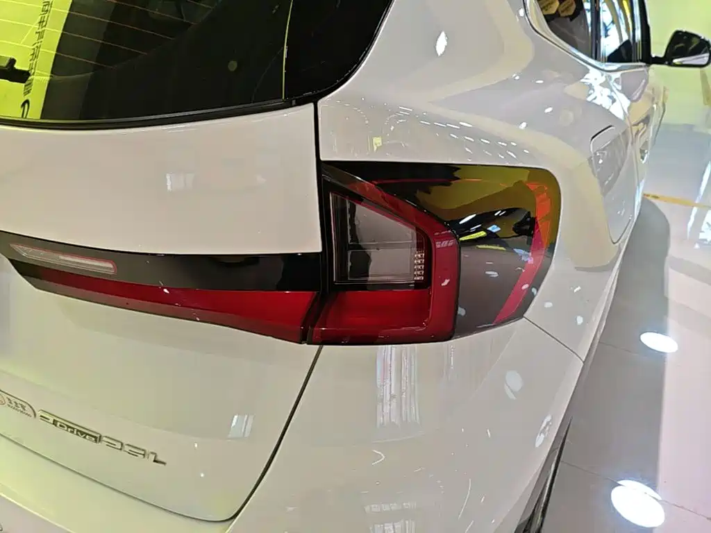 BMW iX1 2024 2023 eDrive25L X Design Package