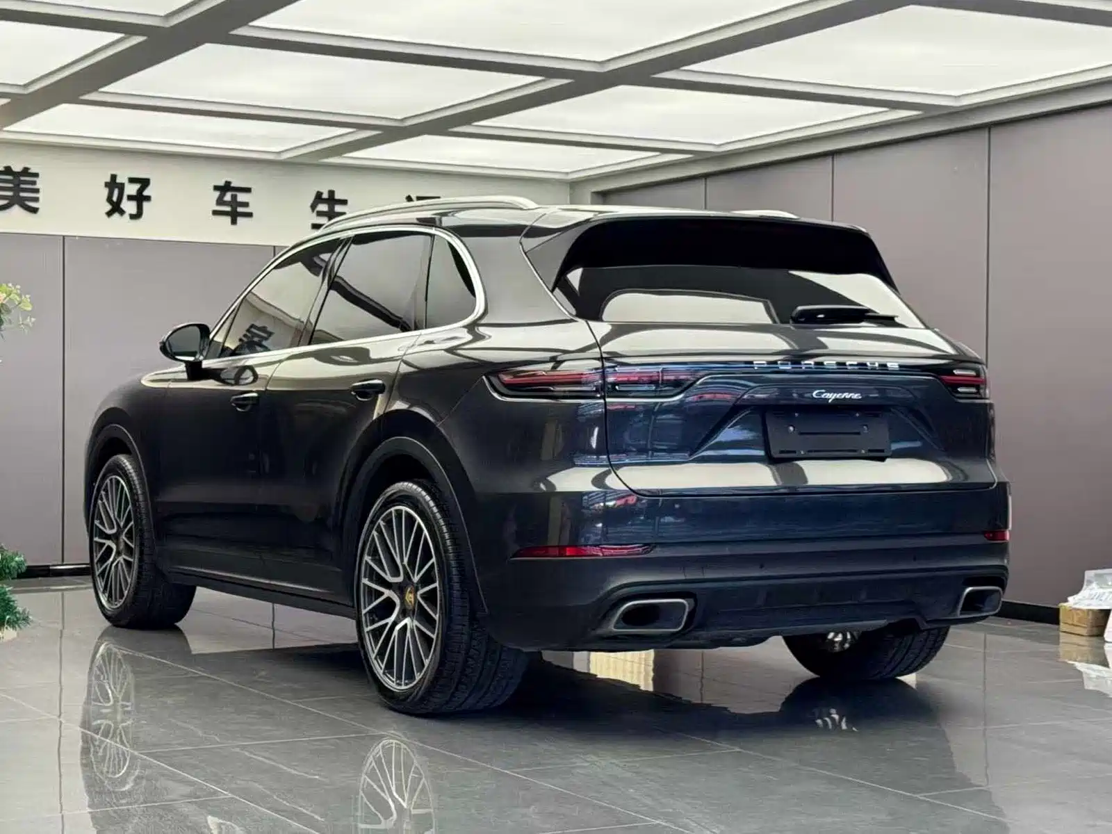 Фото 9 - Porsche Cayenne